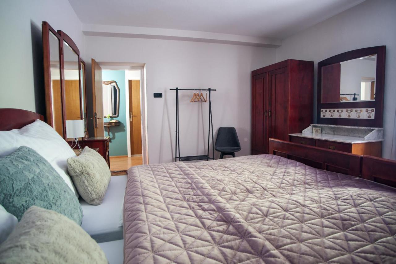 Apartma Ajda Zelezniki Ngoại thất bức ảnh